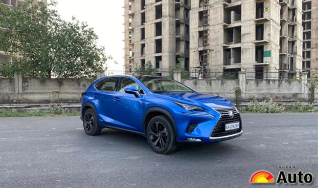 Lexus NX300h का का रिव्यू और टेस्ट ड्राइव