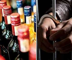 सीतापुर:अवैध शराब बनाने व पैकिंग कर बिक्री करने का बड़ा खुलासा। नौ ड्रम स्प्रिट और 148 पेटी देसी शराब बरामद।