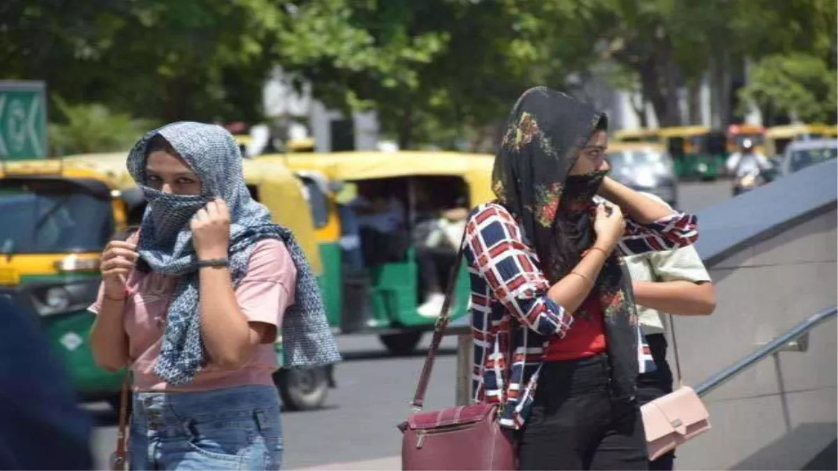 MP Weather Update मप्र में इतनी जल्‍दी नहीं मिलेगी गर्मी से राहत बारिश हुई  तो बढ़ जाएगी उमस - Relief from heat will not be available so soon in Madhya  Pradesh