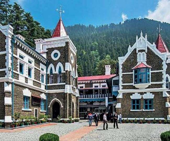 nainital high court ordered to present valid paper to encroachers of railway land