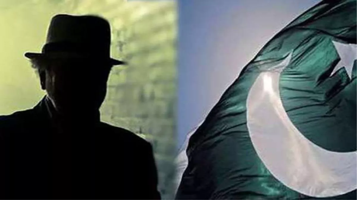 अमृतसर में पाकिस्तान के लिए जासूसी करने वाले दो गिफ्तार, आइएसआइ को आर्मी एरिया की जानकारी भेजते थे रियाज और शमशाद