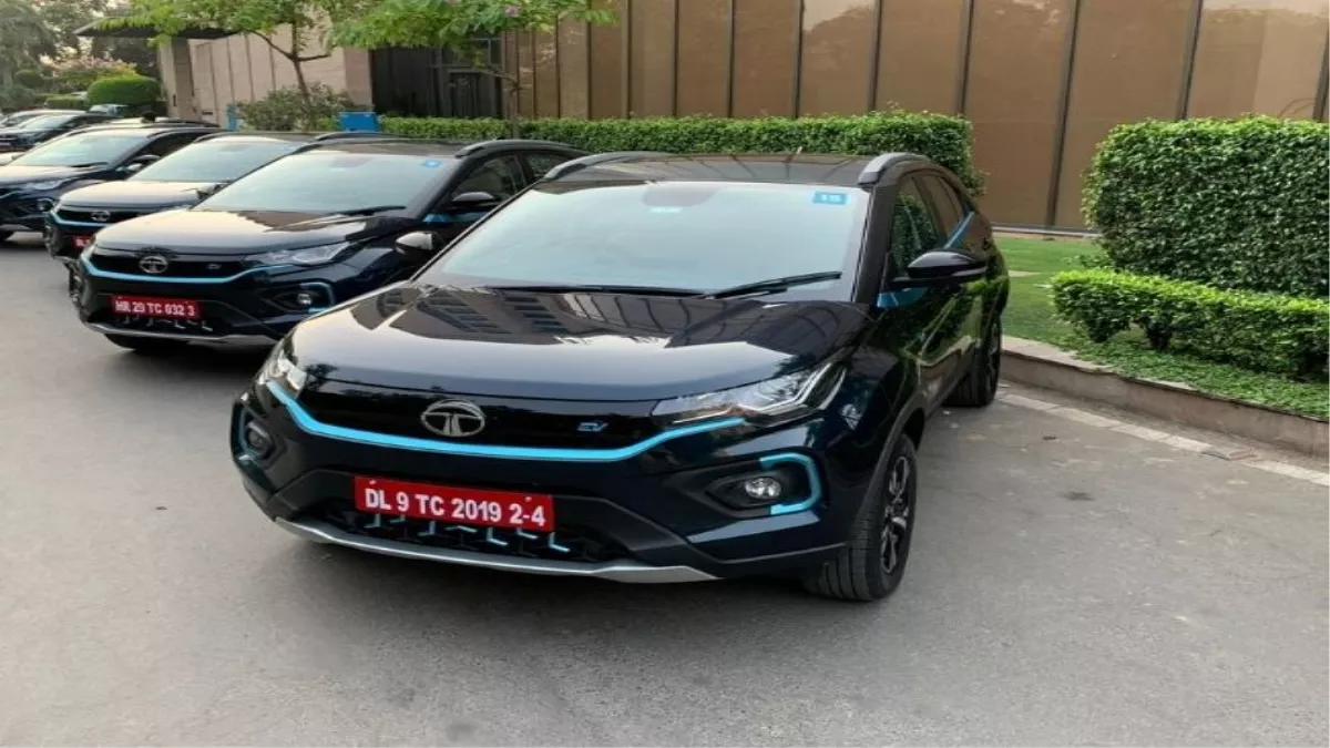 2022 Tata Nexon EV Max रिव्यू: पहले से बेहतर लेकिन अधिक महंगा