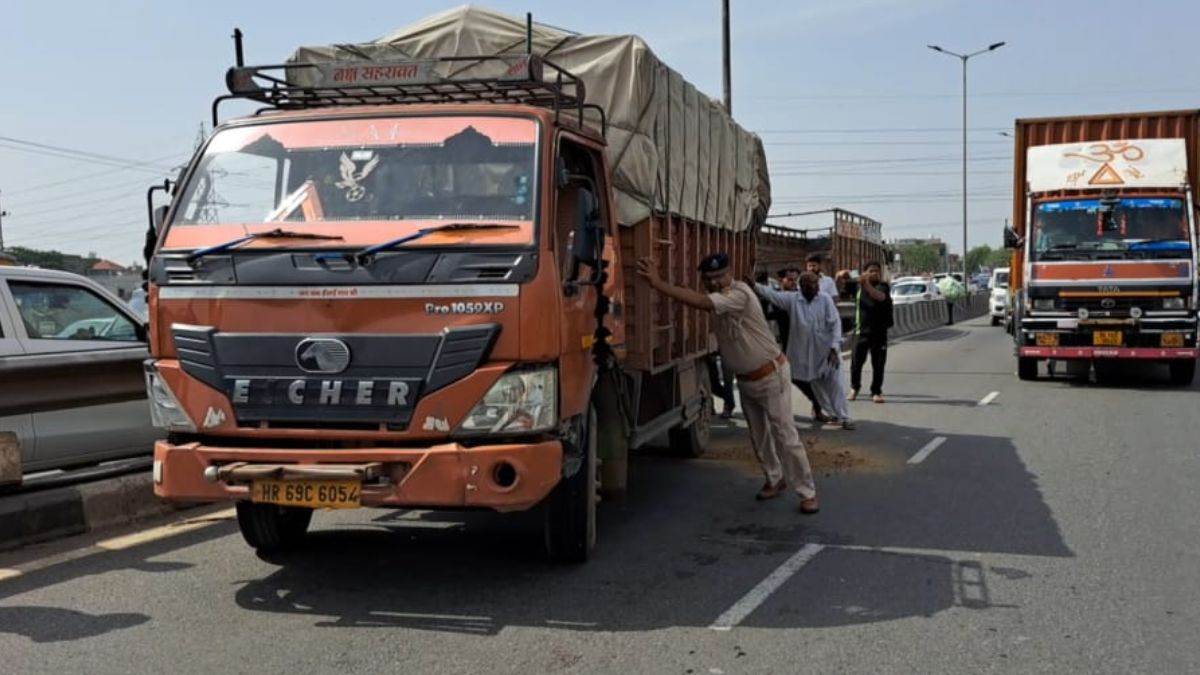 Faridabad News हाईवे पार करते समय महिला को ट्रक ने कुचला, मौत Truck