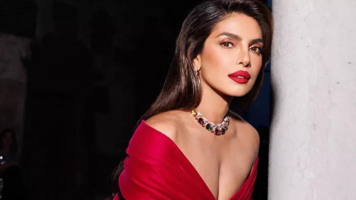Priyanka Chopra Look Stunning and Hot in Red Dress During Bulgari Event Fans Remember Sonia/Instagram