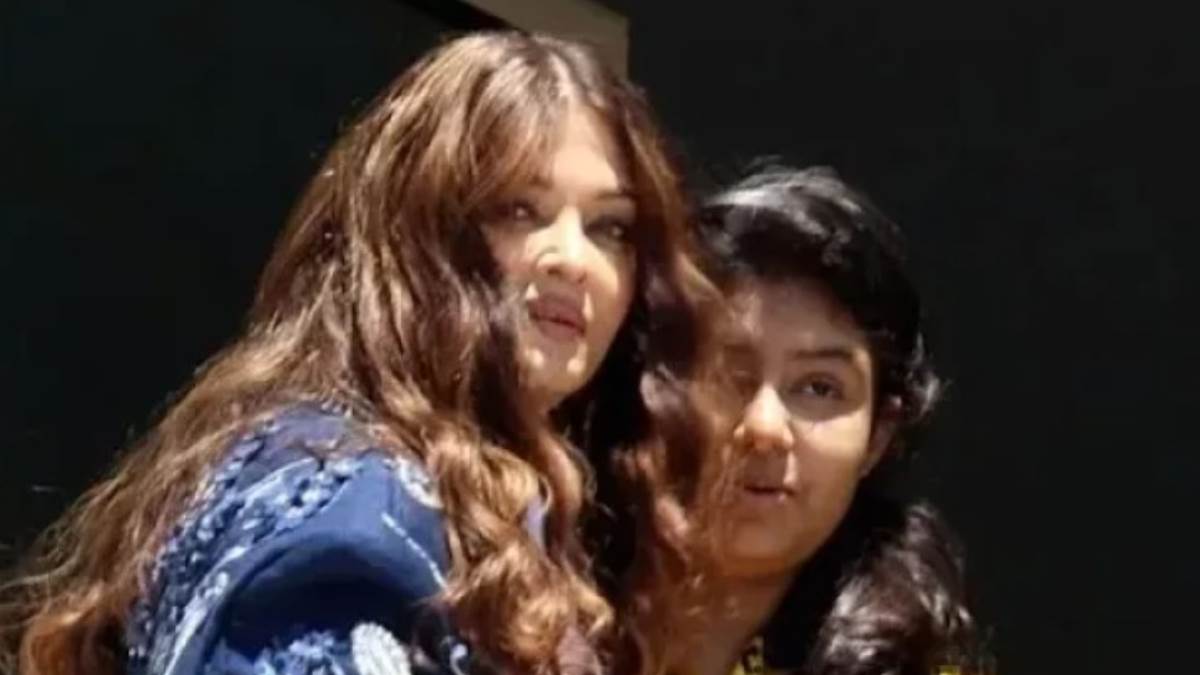 https://www.jagranimages.com/images/newimg/18052024/18_05_2024-aishwarya_and_aaradhya_1_23720323.jpg