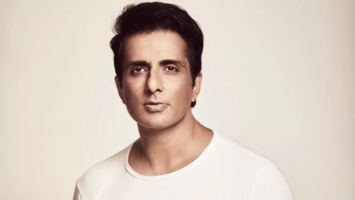 अब सब को सुनाई देगा... गंभीर समस्या से जूझने वालों के लिए Sonu Sood फिर बने मसीहा, कर दिया बड़ा एलान