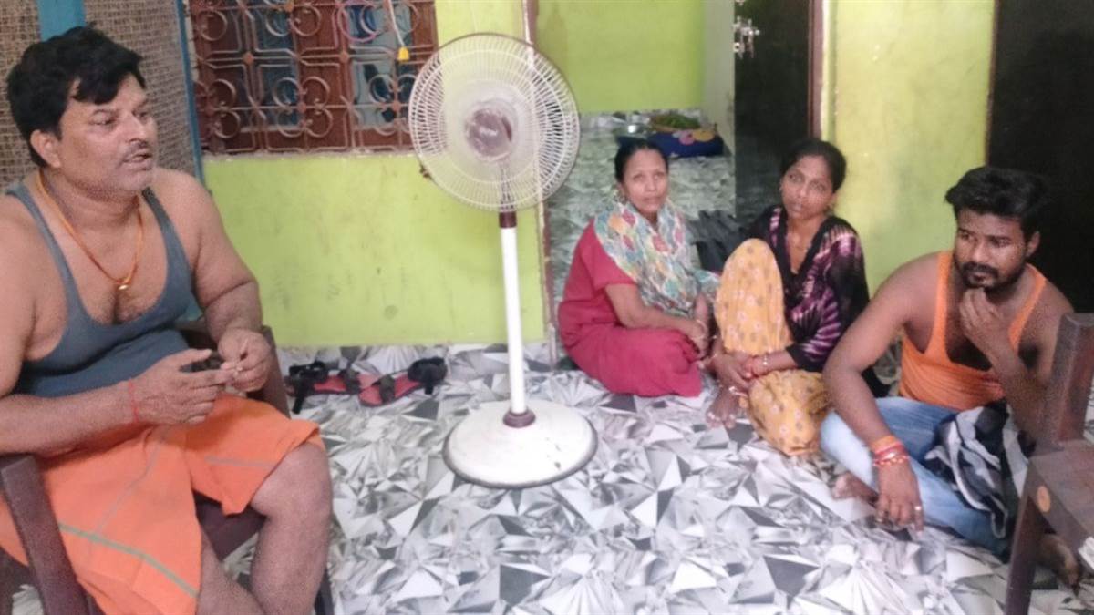 dds school student death police investigate beating allegations in prayagraj