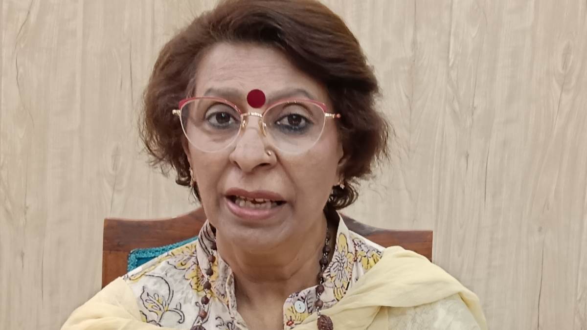 https://www.jagranimages.com/images/newimg/18052025/18_05_2025-renu_23940731.jpg