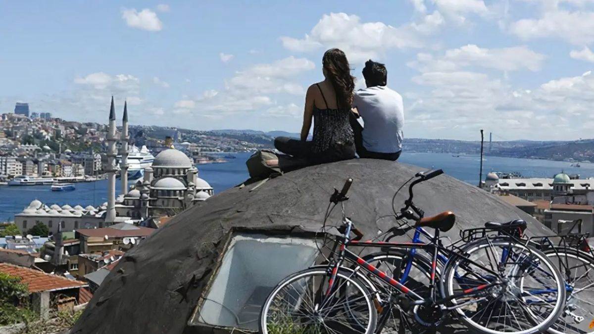 https://www.jagranimages.com/images/newimg/18052025/18_05_2025-turkey_ban_23940855.jpg