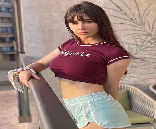 Arbaaz Khan girlfriend Giorgia Andriani replied back to a fan in Marathi,  watch Giorgia Andriani viral video