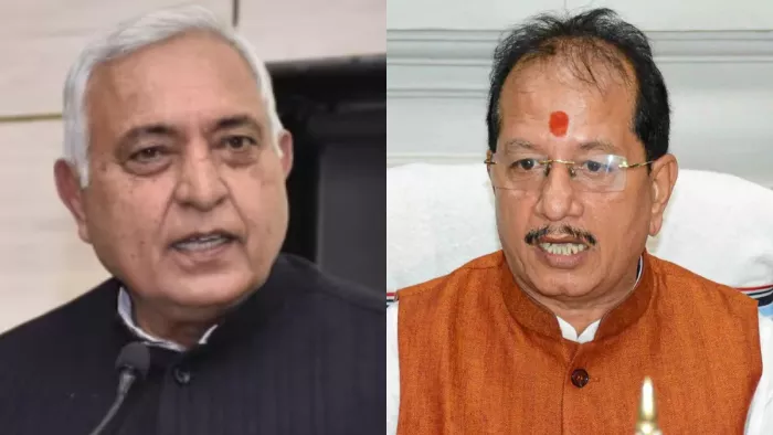 जदयू सांसद देवेश चंद्र ठाकुर और डिप्टी सीएम विजय सिन्हा। (फाइल फोटो)
