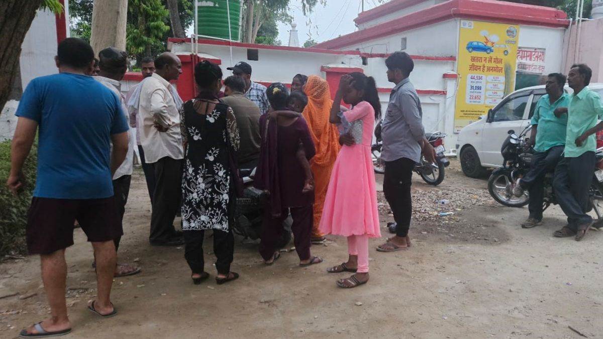 https://www.jagranimages.com/images/newimg/18062025/18_06_2025-bijnor_news_23966943_114342897.jpg