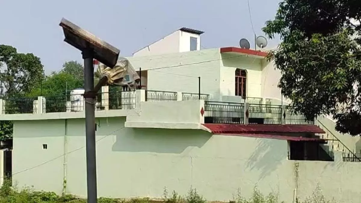ऑपरेशन सिंदूर खत्म, लेकिन पंचायतों में अब तक नहीं जलीं सोलर लाइटें; ब्लैकआउट के दौरान हुई थीं बंद