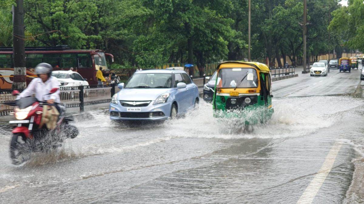 https://www.jagranimages.com/images/newimg/18062025/18_06_2025-jharkhandmonsoon_23967026.jpg