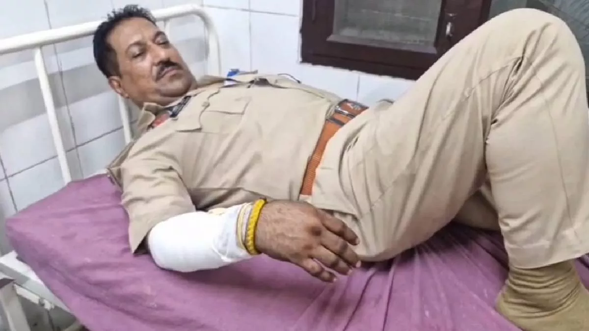 गैंगस्टर रावण एनकाउंटर में घायल, पुलिस ने टांग में गोली मारकर पकड़ा; एसएचओ भी जख्मी