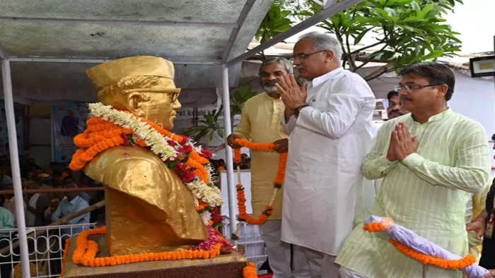 डॉ. खूबचंद बघेल की जयंती की जयंती पर सीएम भूपेश बघेल ने उनका याद किया।(फोटो सोर्स: जागरण)
