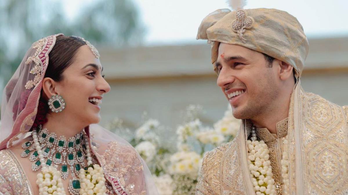 https://www.jagranimages.com/images/newimg/18072023/18_07_2023-sidharth_malhotra_kiara_advani_23475350.jpg