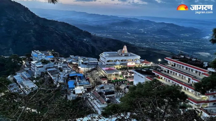 IRCTC वैष्णव देवी टूर पैकेज (PIc credit- vaishnodeviimaa/ Instagram)
