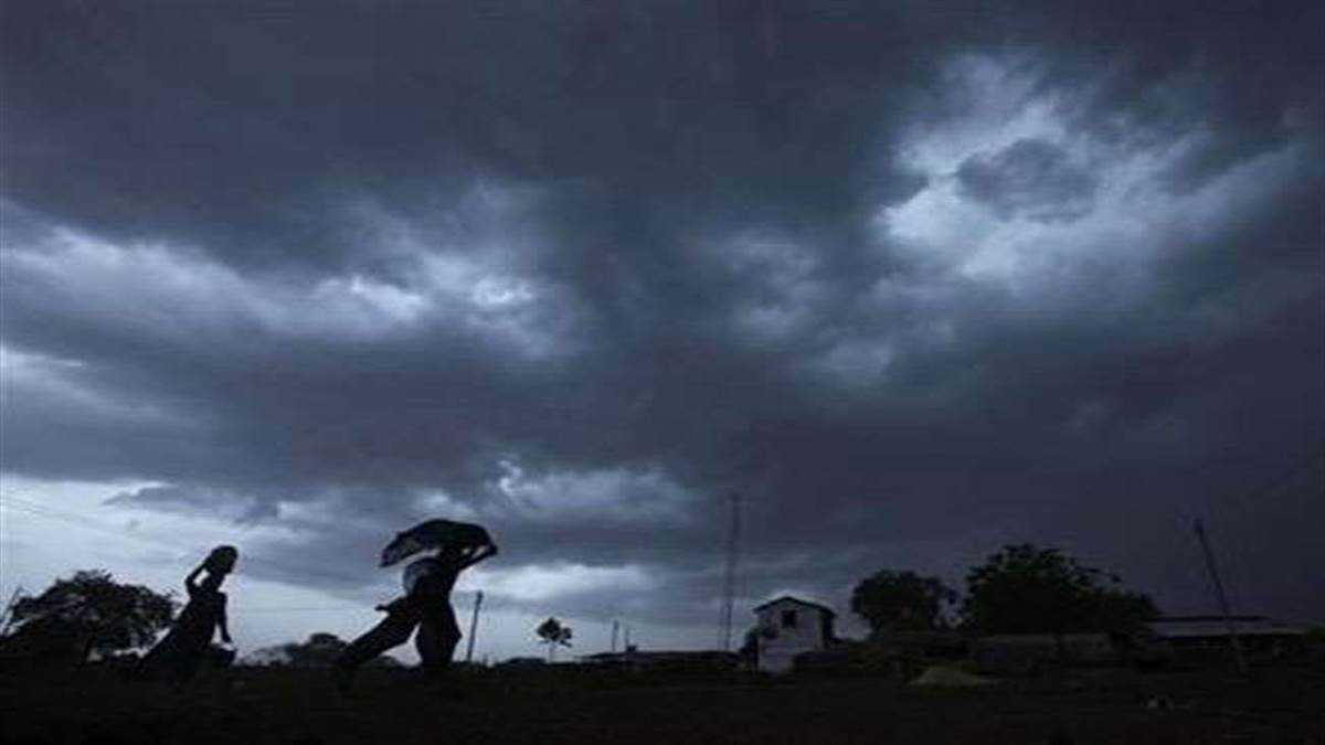 MP Weather Update: मध्य प्रदेश में एक बार फिर बारिश का मौसम शुरू हो सकता है।
