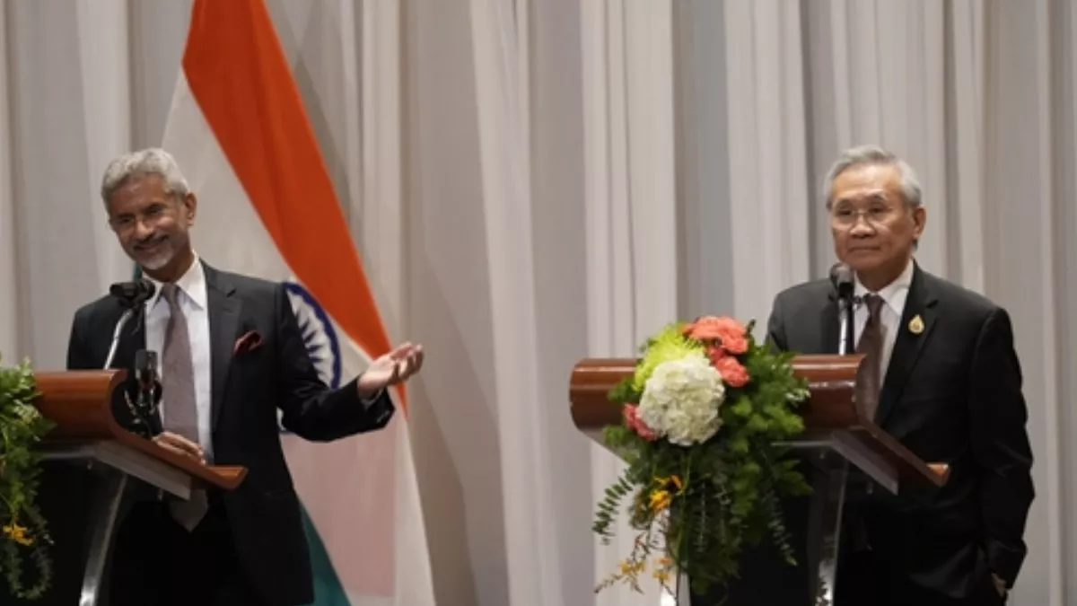 विदेश मंत्री एस. जयशंकर बोले- सीमा पर PLA की हरकतों के चलते 'बेहद कठिन दौर' से गुजर रहे भारत चीन के संबंध