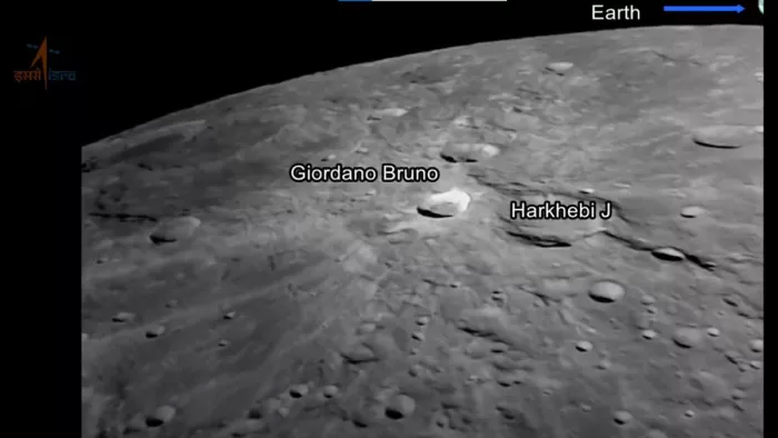 Chandrayaan-3 latest picture: चंद्रयान-3 ने प्रोपल्शन मॉड्यूल को लैंडर और रोवर से अलग होने के बाद भेजी तस्वीर। फोटोः @isro