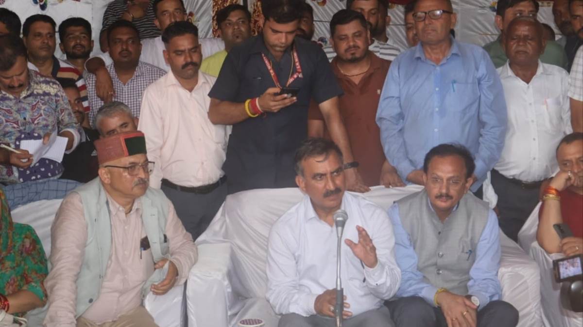 bjp should not do politics in times of disaster sukhu said anurag thakur should tell when did the state get the relief amount