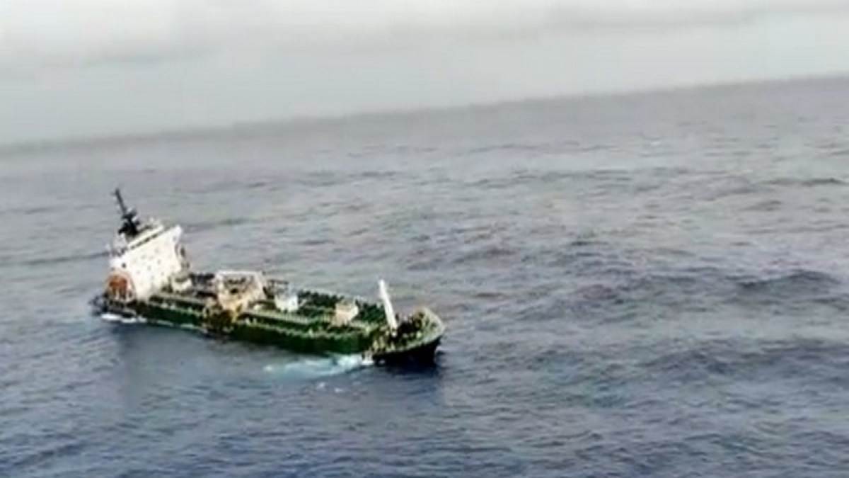 india coast guard rescue chinese national carrying out mid sea medical evacuation arabian sea
