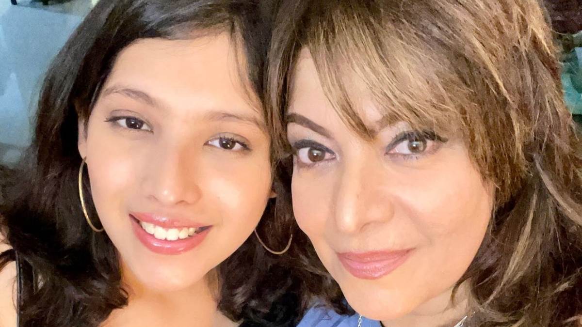 https://www.jagranimages.com/images/newimg/18082024/18_08_2024-divya_seth_23780416.jpg