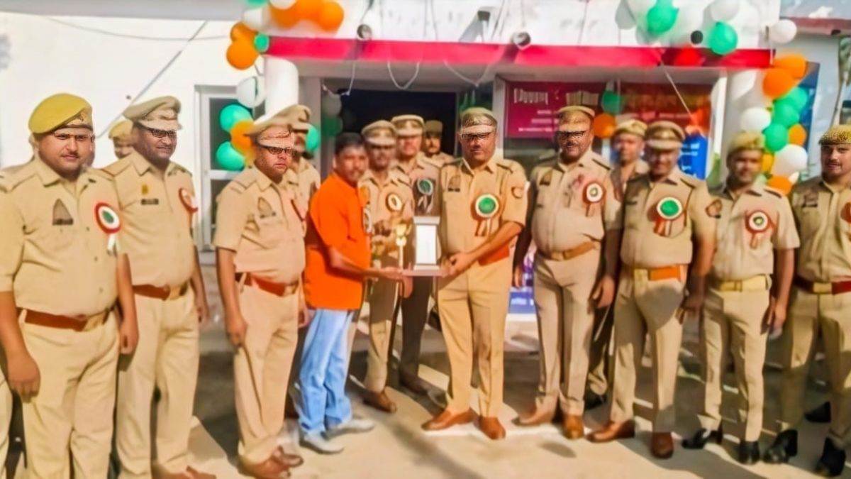 https://www.jagranimages.com/images/newimg/18082025/18_08_2025-barabanki_news_24016780.jpg