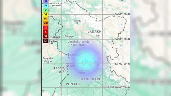 तबाही के बीच हिमाचल में महसूस किए गए भूकंप के तेज झटके। सांकेतिक फोटो