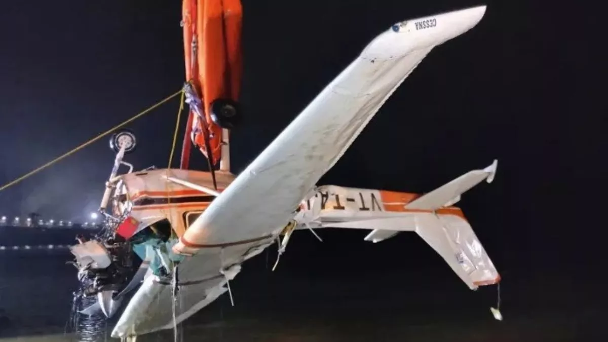 Chandil Dam Plane Crash: विमान दुर्घटना के एक साल बाद भी जांच अधूरी, पीड़ित परिवार न्याय की देख रहे राह