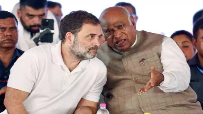 मल्लिकार्जुन खरगे के कार्यालय में बैठक करेंगे विपक्षी नेता (फोटो: एएनआई)