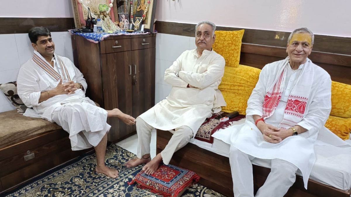 https://www.jagranimages.com/images/newimg/18082025/18_08_2025-laxmi_narayan_mtr_24016367.jpg