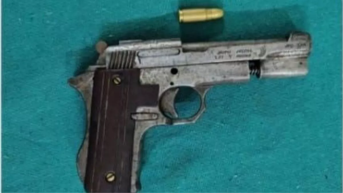 रजौली में बड़ी वारदात टली, पिस्तौल के साथ तीन को पुलिस ने पकड़ा