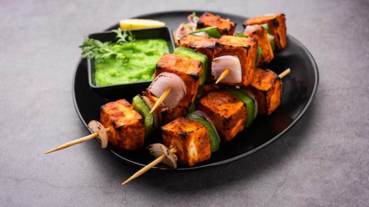https://www.jagranimages.com/images/newimg/18082025/18_08_2025-paneer_tikka_24016620.jpg