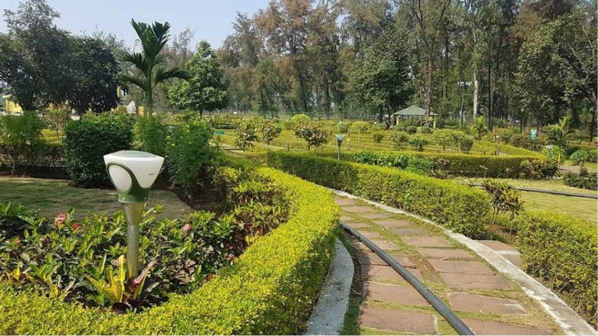 https://www.jagranimages.com/images/newimg/18082025/18_08_2025-ranchi_park_24017034.jpg