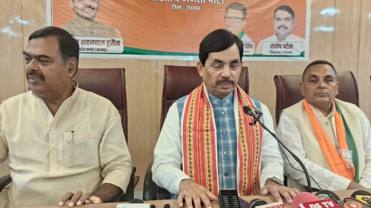 https://www.jagranimages.com/images/newimg/18082025/18_08_2025-shahnawaz_hussain_24017079.jpg