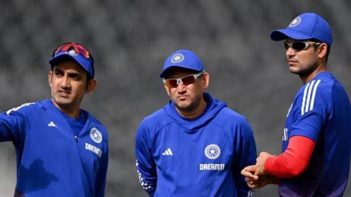 https://www.jagranimages.com/images/newimg/18082025/18_08_2025-shubman_gill_and_gautma_gambhir__24017231.jpg