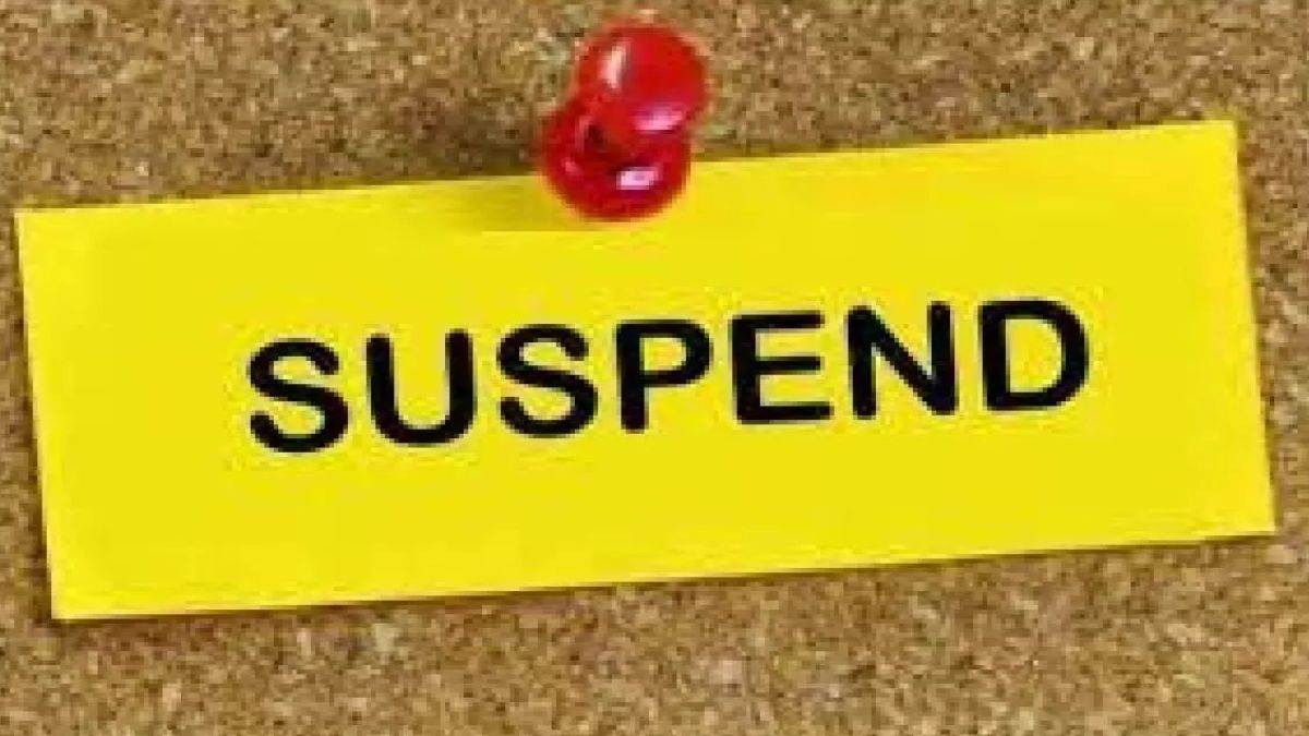 ncr ghaziabad news state tax officer suspended on bribery charges