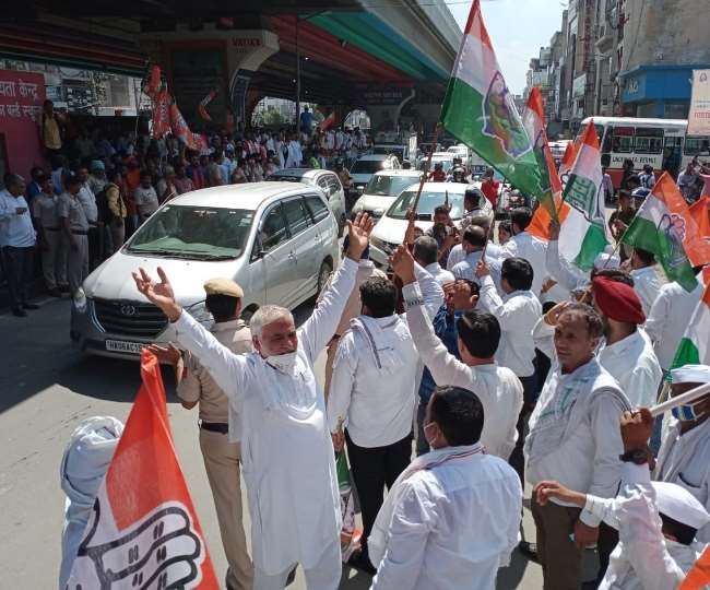 BJP Congress protest: पानीपत में हाईवे पर हाईवोल्टेज सियासी ड्रामा, भाजपाई-कांग्रेसी आमने-सामने, पहली बार कांग्रेसी एकजुट