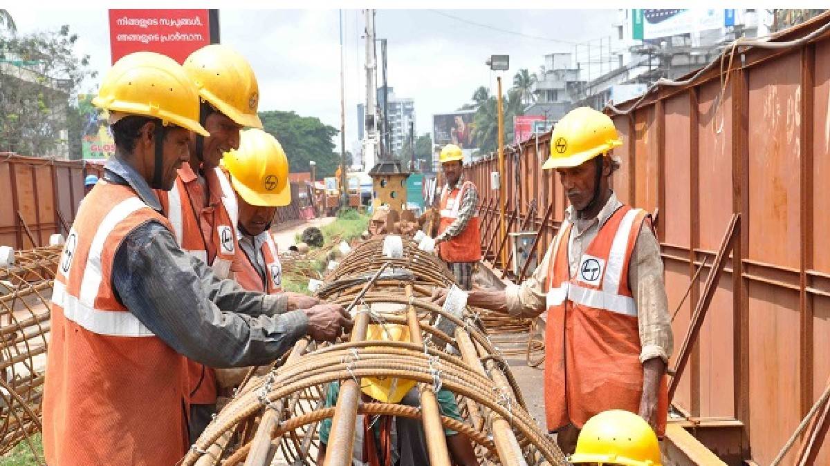 bareilly news expert said business will be easier with new labor code efficiency of workers will increase