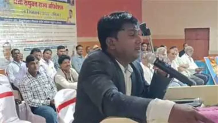 CG News: आदिवासी सम्मेलन में हिंदू देवी-देवताओं का अपमान, पादरियों के सामने की गईं आपत्तिजनक टिप्पणियां