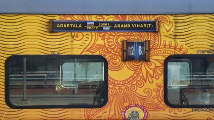 अगरतला तेजस राजधानी के मार्ग में हुआ बदलाव