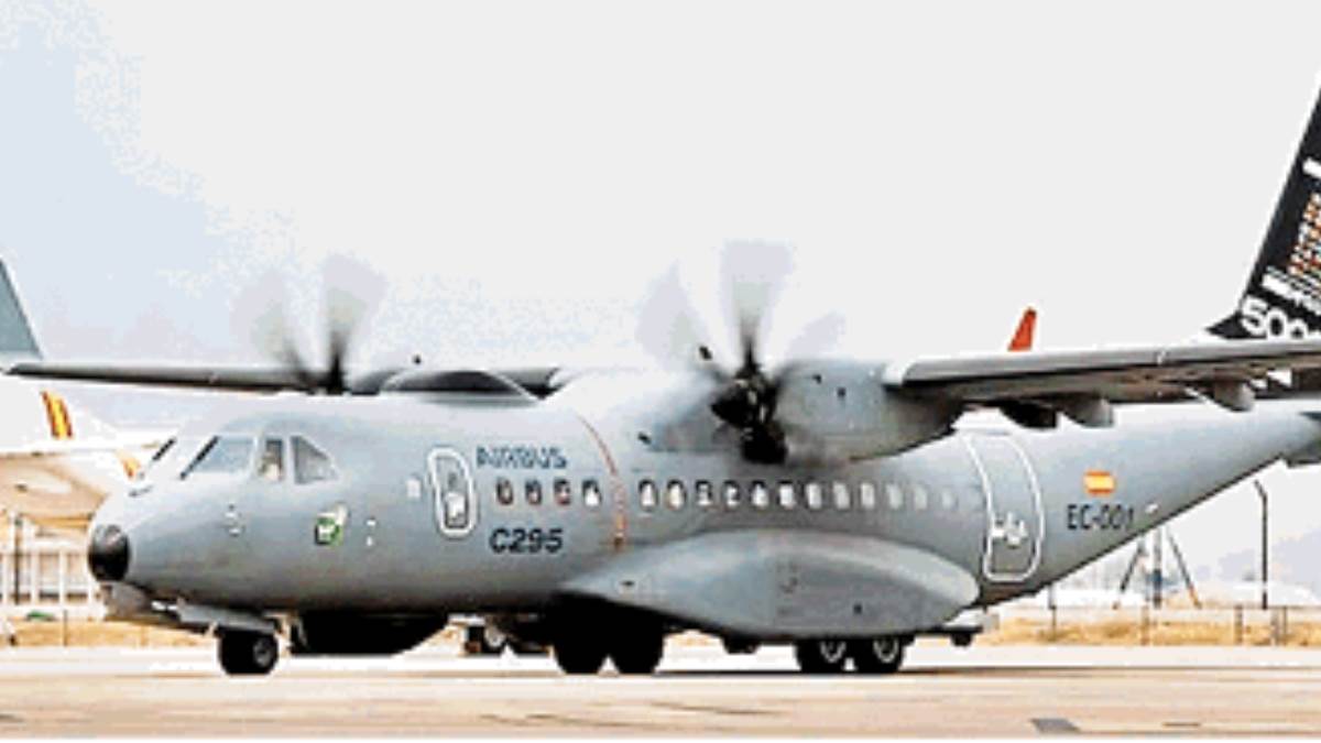 https://www.jagranimages.com/images/newimg/18092023/18_09_2023-aircraft_23533125.jpg