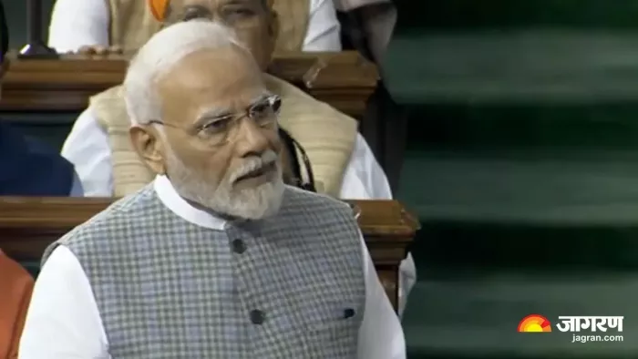 लोकसभा में पीएम मोदी ने कई मुद्दों पर रखी अपनी बात।