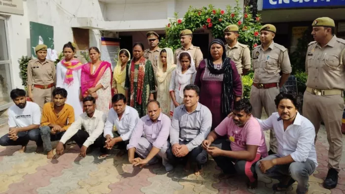 गाजियाबाद में मतांतरण कराने की कोशिश में 15 लोग गिरफ्तार