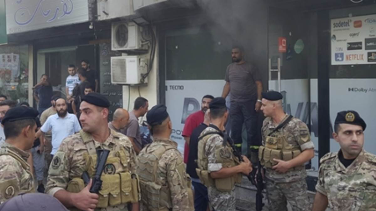 lebanon walkie talkies serial blast fear of war between israel and hezbollah america made this appeal read inside story