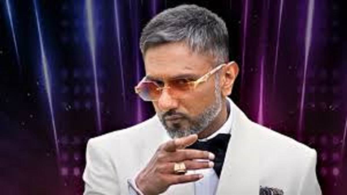https://www.jagranimages.com/images/newimg/18092025/18_09_2025-honey_singh1_24051161.jpg
