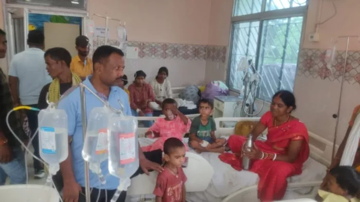 जतरा मेला में चाउमीन खाने से 32 बच्चे फूड प्वाइजनिंग के शिकार। फोटो जागरण