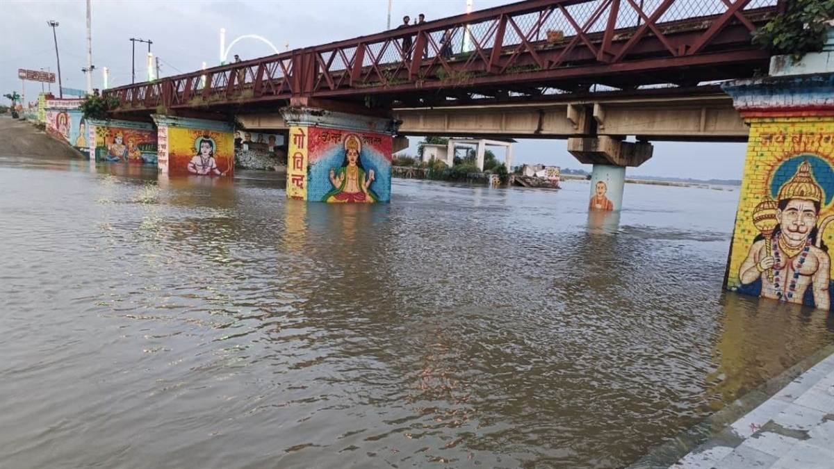 https://www.jagranimages.com/images/newimg/18092025/18_09_2025-riversidd_24051273.jpg